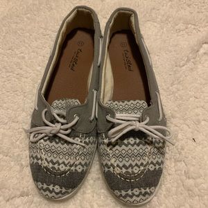 Women’s striped boats shoes